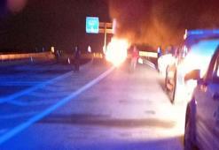 Askeri araç devrilerek alev aldı: 3 asker yaralı