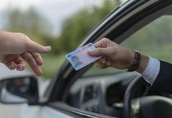 2023 ehliyet fiyatı ne kadar olacak? Yeni yılda ehliyet harçları artacak mı, kaç lira olacak? 2023’te ehliyet almanın maliyeti ne?