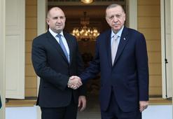 Cumhurbaşkanı Erdoğan, Bulgaristan Cumhurbaşkanı Radev ile bir araya geldi