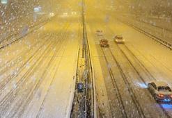 Meteoroloji son dakika duyurdu! Kar yağışı kuvvetli geliyor, sıcaklık 6 derece birden düşecek