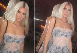Kim Kardashian kıyafetiyle alay konusu oldu! 'Kıyafet yönetmeliği notunu gitmedi mi?'
