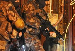 İzmir merkezli 13 ilde FETÖ operasyonu