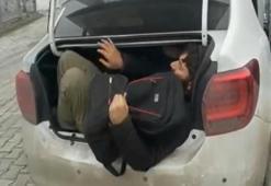 Kars’ta 14 düzensiz göçmen bir otomobilden çıktı