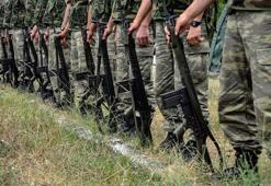 Bakan Akar açıkladı: Terhisler planlanan zamanda yapılacak