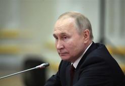 Putin, tavan fiyat uygulayan ülkelere petrol satışını yasakladı