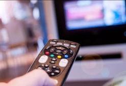 31 Aralık 2022'de TV'de neler var, yılbaşı gecesi kanallarda ne var? 31 Aralık 2023 Kanal D, TRT1, ATV, Show, TV 8, FOX TV yayın akışı...