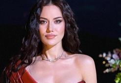 Fahriye Evcen siyahlara büründü! Karnı burnunda yılbaşı pozu