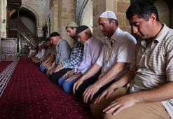 Cuma namazı saati 6 Ocak 2023 vakitleri! Diyanet Cuma ezanı kaçta okunacak, İstanbul, Ankara, İzmir ve tüm illerde bugün Cuma namazı saat kaçta kılınacak?