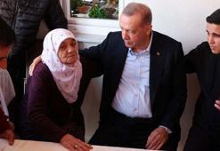 Cumhurbaşkanı Erdoğan, selzede Zülfiye ninenin evine misafir oldu