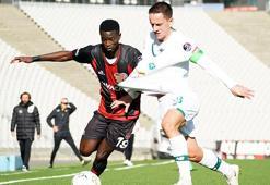 Fatih Karagümrük attı Mame Diouf tek başına hat-trick yaptı