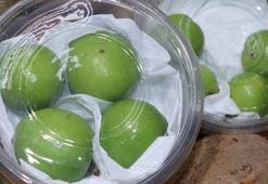4 adet erik 89 TL, 5 adet kiraz 125 TL