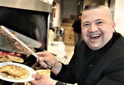 Antalyalı köfteci Kim Jong-un’a benzerliği ile ün saldı, dünyanın dört bir tarafından teklif yağıyor