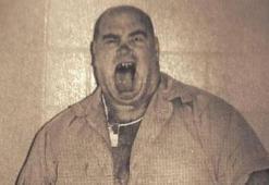 Kurbanlarını 'hamburgere' dönüştürdü, müşterilere yedirdi! 'Çok zevk aldım'