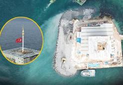 Türk bayrağı göründü! Kız Kulesi'nin son hali ortaya çıktı