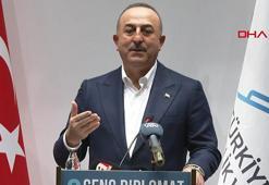 Bakan Çavuşoğlu: Bu hem ahlaksızlıktır hem de alçaklıktır