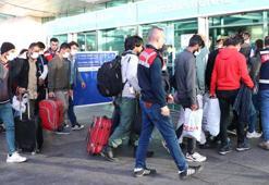 Göç İdaresi Başkanı Ünlü: Bu yıl 8 bin 571 düzensiz göçmen sınır dışı edildi