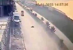 Sokak köpeğinden kaçarken minibüsün çarptığı çocuk hayatını kaybetti