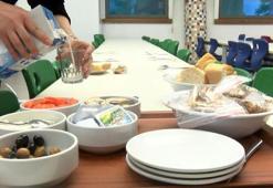 Okullarda 'ücretsiz yemek' uygulamasında flaş gelişme!