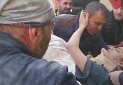 Eylül enkazdan 38 saat sonra çıkarıldı, babası kızına sarılıp ağladı