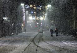 Şiddetli kar yağışı ve kar sağanakları başladı! Meteoroloji'den son dakika uyarısı, devam edecek