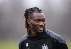 Christian Atsu öldü mü, yaşıyor mu, enkaz altında bulundu mu? Hatayspor futbolcusu Christian Atsu kimdir, kaç yaşında, nereli?
