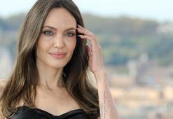 Angelina Jolie'den depremzedelere destek çağrısı!