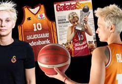 Bu formayla Euroleague Kupası kaldırmıştı! Depremzedeler için satışa çıkardı