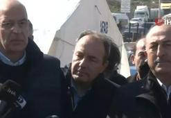 Yunan bakandan deprem bölgesine ziyaret! Çavuşoğlu: İyi komşuluk böyle günlerde belli olur