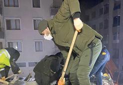 Mehmet Topal Malatya'da enkaz çalışmalarına katıldı ihtiyaç malzemelerini tek tek köylere ulaştırdı