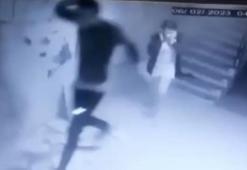 Depremde bina duvarlarının patlama anı görüntüleri ortaya çıktı