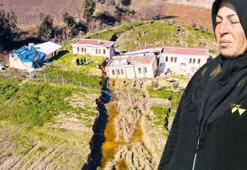 Fay hattı üzerine kurulan köyde evler ikiye bölündü! 'Kıyameti yaşadık'