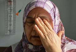 Depremzedenin gözyaşları yürekleri dağladı:  Annemin toprağa gömüldüğünü bile göremedim