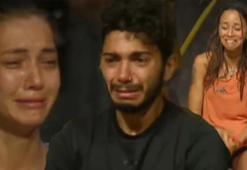 Deprem haberini alan Survivor yarışmacıları gözyaşlarını tutamadı! 'Sizi evlere alacağız'