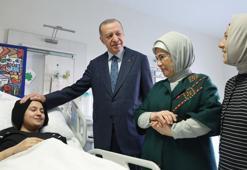 Cumhurbaşkanı Erdoğan, enkazdan 248 saat sonra kurtarılan Aleyna Ölmez'i ziyaret etti