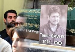 Taner Savut, son yolculuğuna uğurlandı! Volkan Demirel gözyaşları içinde veda etti