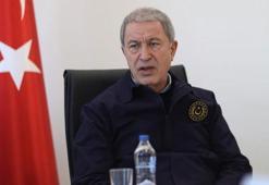 Bakan Akar: 1 Ocak'tan itibaren 261 terörist etkisiz hale getirildi