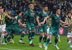 Süper Lig'de Fenerbahçe, Konyaspor'u 4 golle eçti