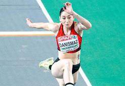Tuğba Danışmaz’dan Avrupa Salon Atletizm Şampiyonası’nda altın madalya