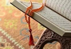 Berat kandili namazı hangi vakitte kılınır? Kandil gecesi namazı ne zaman kılınır?