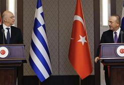 Bakan Çavuşoğlu, Yunanistan Dışişleri Bakanı Dendias ile görüştü