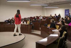 Üniversiteler açılır mı? Üniversitelerde yüz yüze eğitim ne zaman başlayacak, üniversitelerde yüz yüze eğitime mi geçilecek, üniversiteler nisanda açılacak mı?