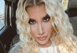 İrem Derici'den dekolteli pozlar! 'Aşk yaradı'