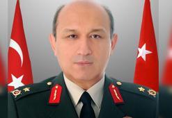 Bakan Akar'ın Özel Kalem Müdürü, milletvekili aday adaylığı için emekli oldu