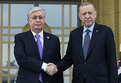 Cumhurbaşkanı Erdoğan, Kazakistan Cumhurbaşkanı Tokayev ile görüştü
