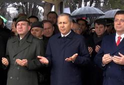 Çanakkale Şehitleri Edirnekapı Şehitliği'nde anıldı