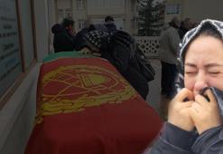 Ezgi Sertel’in baba acısı! Son yolculuğuna uğurladı