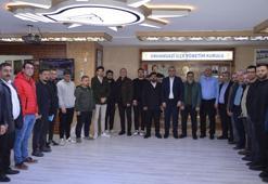 Yeniden Refah Partisi’nden istifa eden 120 kişi AK Parti’ye geçti