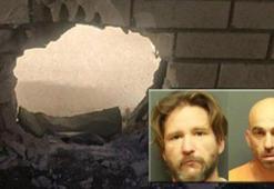 Cezaevinden inanılmaz firar! Mahkumların kaçış yöntemi şaşkınlık yarattı...