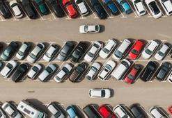 Bayilerde sıfır araç kalmadı, ikinci el otomobile talep arttı! Fiyatlar da yükseldi