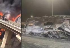 Umre'de otobüs alev topuna döndü: 20 ölü, 29 yaralı
